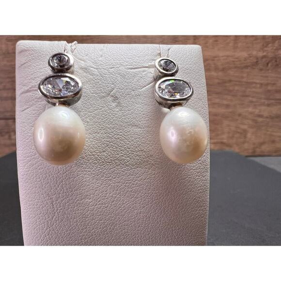 Cultured pearl and CZ sterling silver drop earrings - Picture 12 of 14